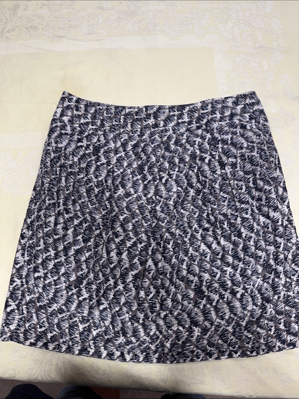 Banana Republic Black and White Geometric Skater Skirt